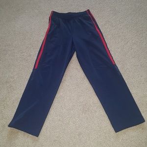 BOY'S athletic bottoms