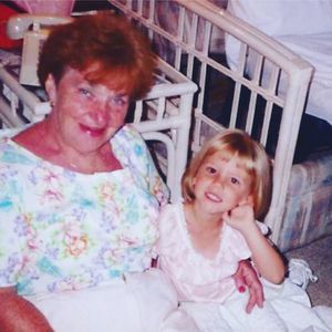 Meet your Posher, Julia