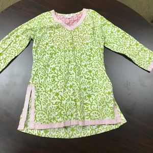 Gretchen Scott tunic. Size small.