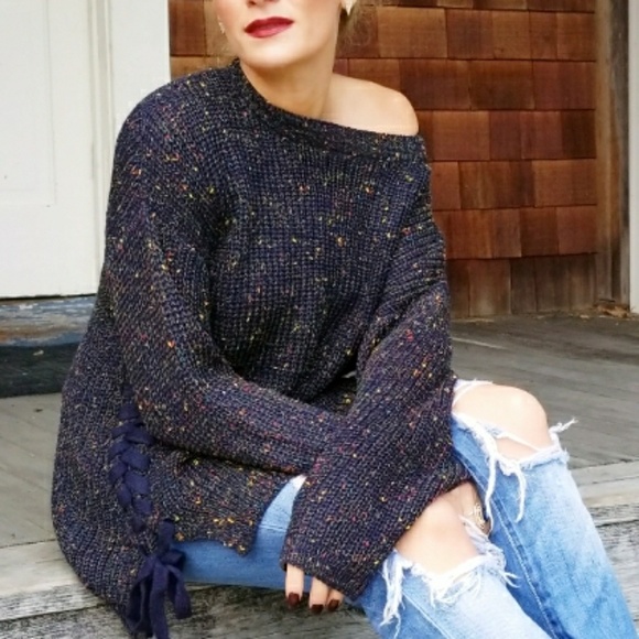 LACE UP DETAILED KNIT SWEATER - Picture 3 of 4