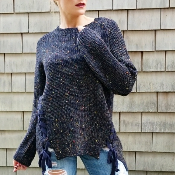 LACE UP DETAILED KNIT SWEATER - Picture 2 of 4