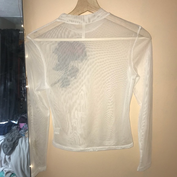 Mesh Long Sleeve w/ Rose Patch - Picture 3 of 3