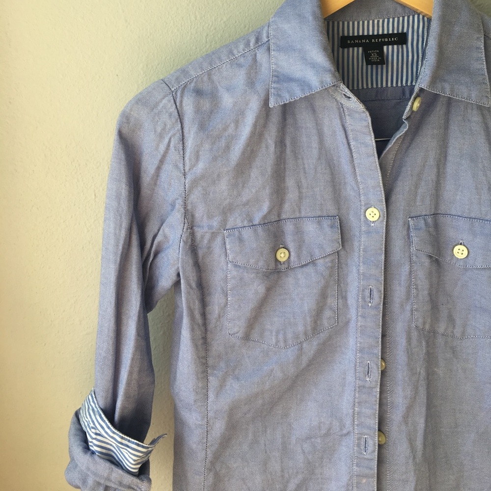 Banana Republic Button Up