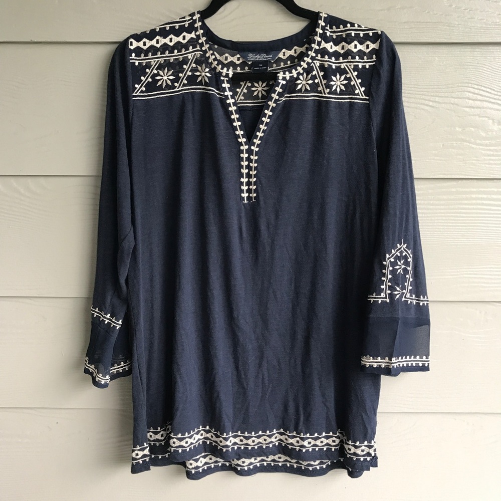 Lucky Brand Embroidered Navy Top. XL. EUC