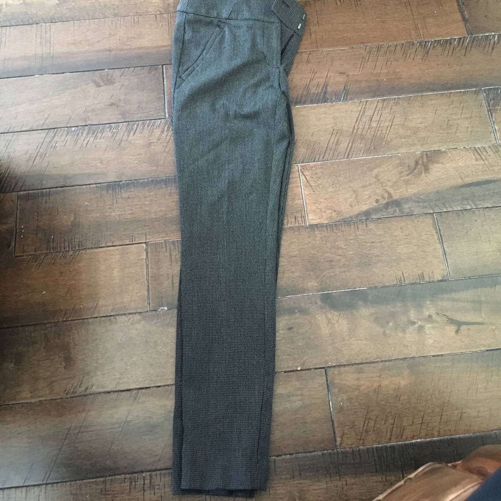 Skinny dress pants
