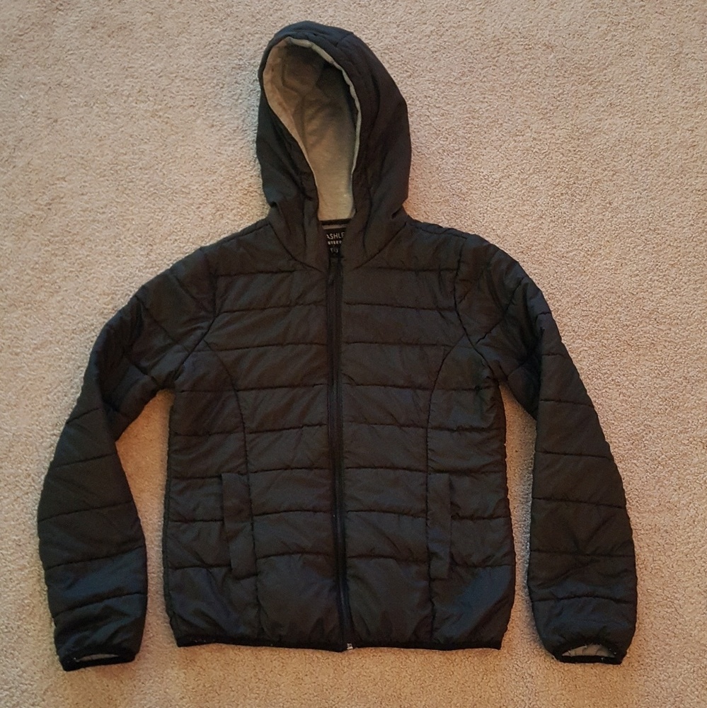 📣 SALE!! GIRL'S hooded puffer jacket