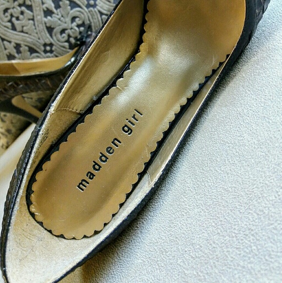NWOT Madden Girl Peep Toe Pumps - Picture 5 of 8
