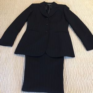 Women’s Kasper Suit Size 6