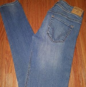 Hollister skinny jeans