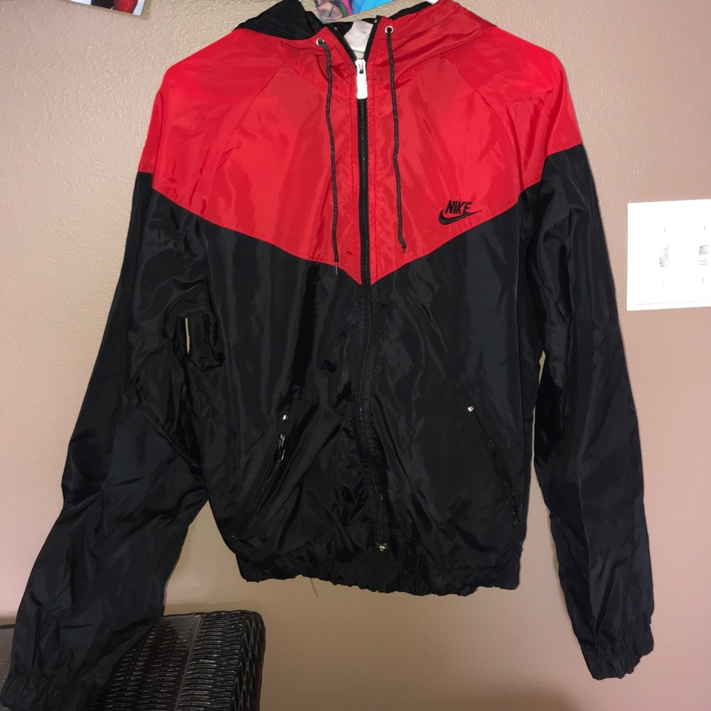 Nike windbreaker