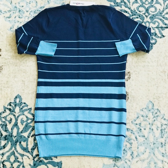 NWT Gee Gee - Navy Stripe Sleeve Tunic - Picture 2 of 4
