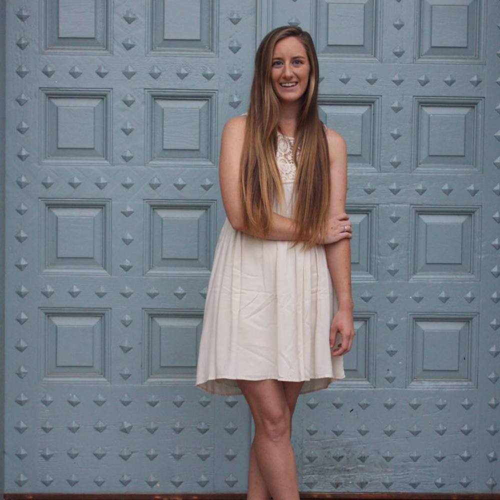 Meet your Posher, Laura