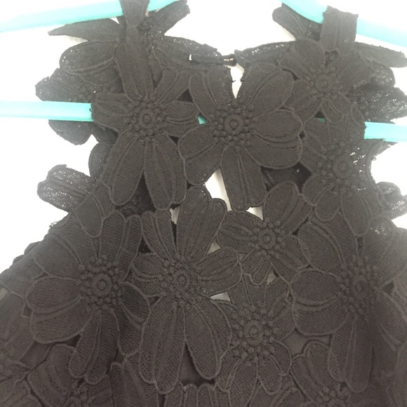 Open back black dress NWT - Picture 4 of 5