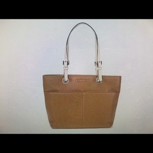 Michael Kors Bedford Top zip Pocket Tote Bag