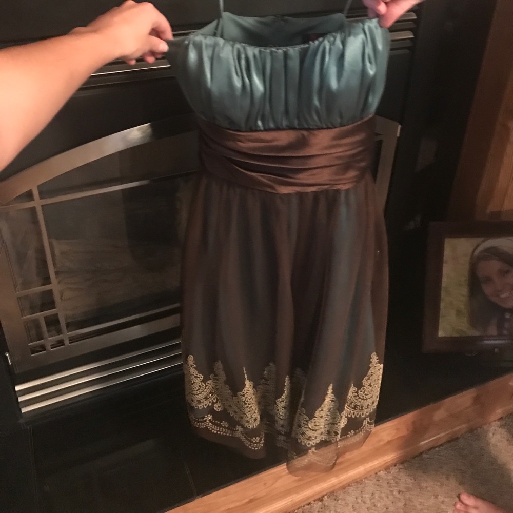 Elegant formal dress! Brown and teal