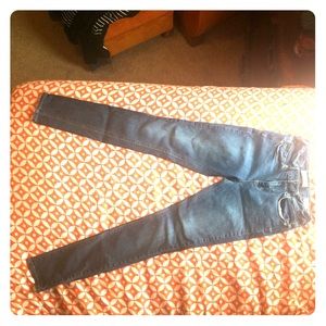 Bullhead skinny jeans