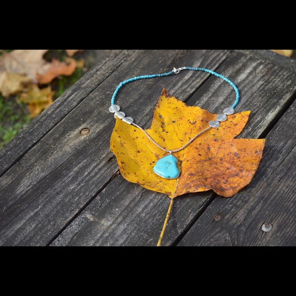 Handmade bead & turquoise necklace - Picture 1 of 4