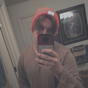 Meet your Posher, Elijah