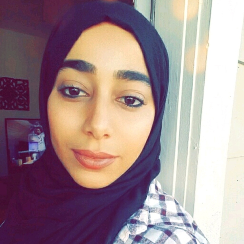 Meet your Posher, Aysha