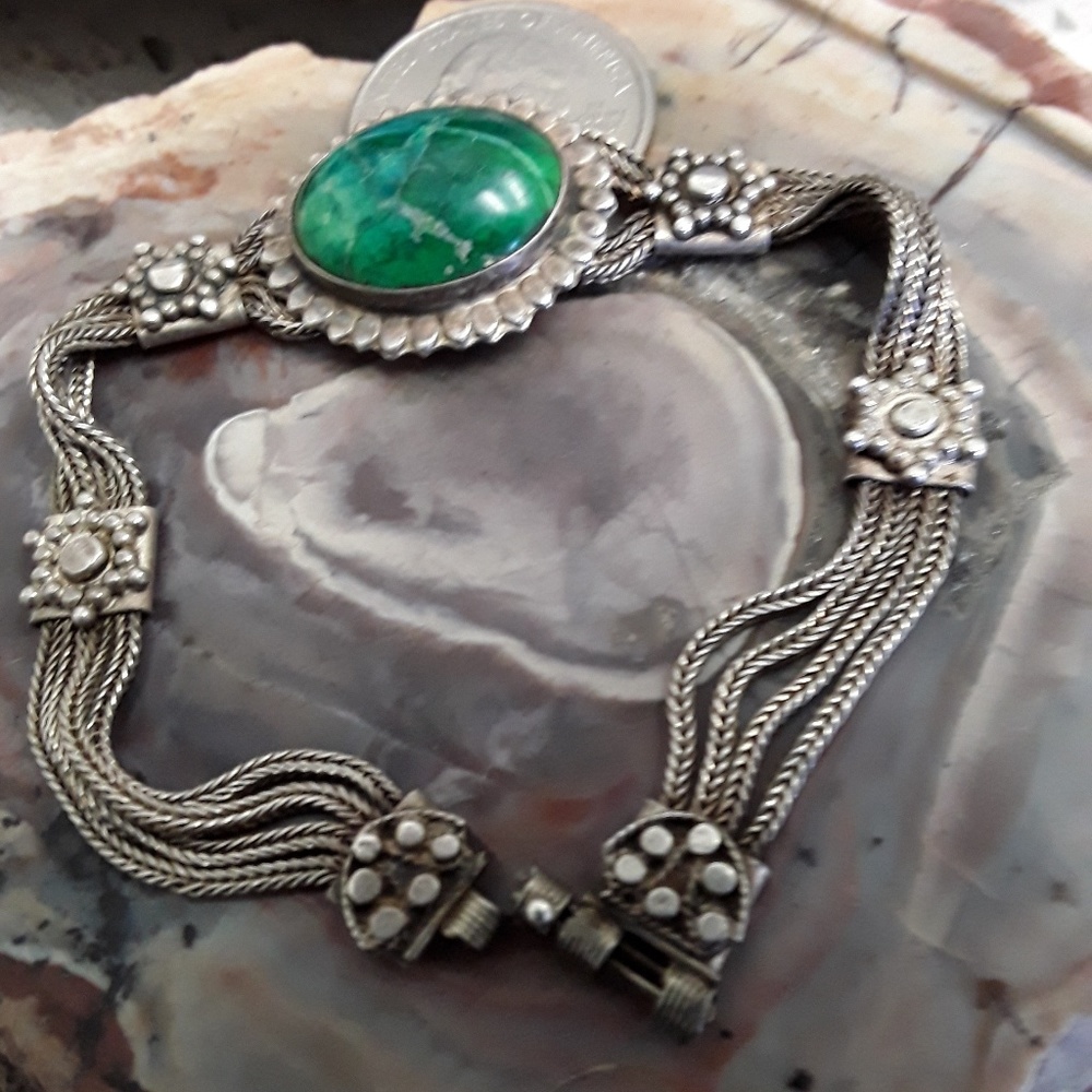 🚫SOLD🚫Vintage 900 Silver Bracelet - Picture 2 of 4