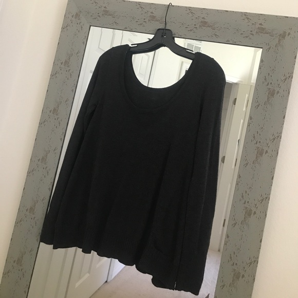 grey VS Kiss of Cashmere high/low Scoopneck Tunic - Picture 3 of 3