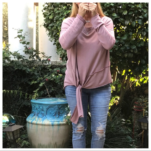 LAST 🔘 Mauve Right-Tie LS Lightweight Sweatshirt - Picture 8 of 8