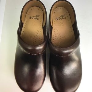 Dansko's professional brown leather clogs