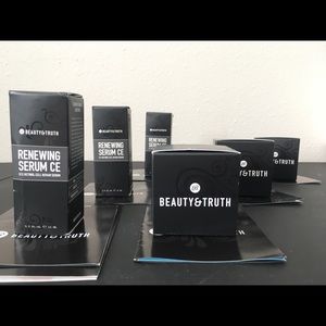 Beauty & Truth Renewing Serum & Erase Repair Set