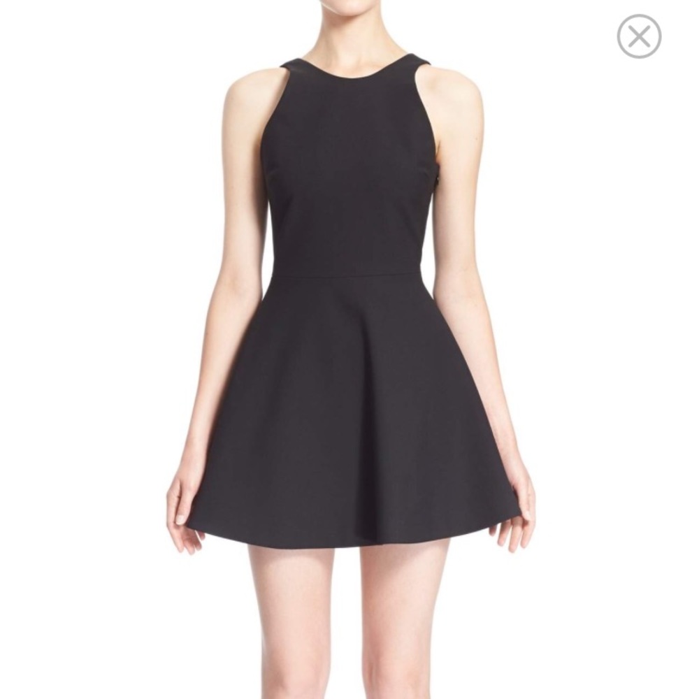 ⭐️Elizabeth And James⭐️ little black dress - Picture 1 of 6