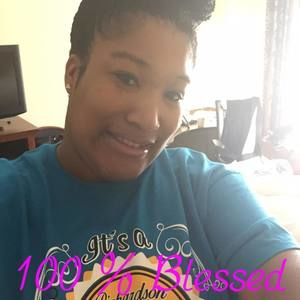 Meet your Posher, Courtney