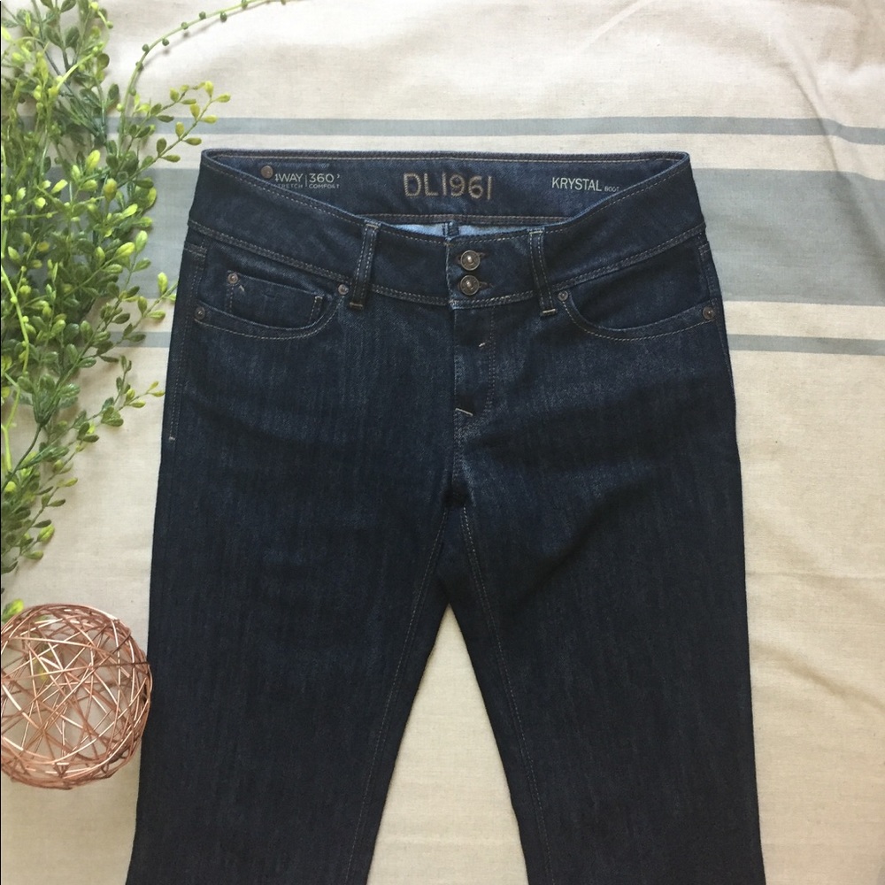 DL1961 Krystal Bootcut Jean