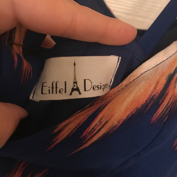 Dress - Picture 4 of 4