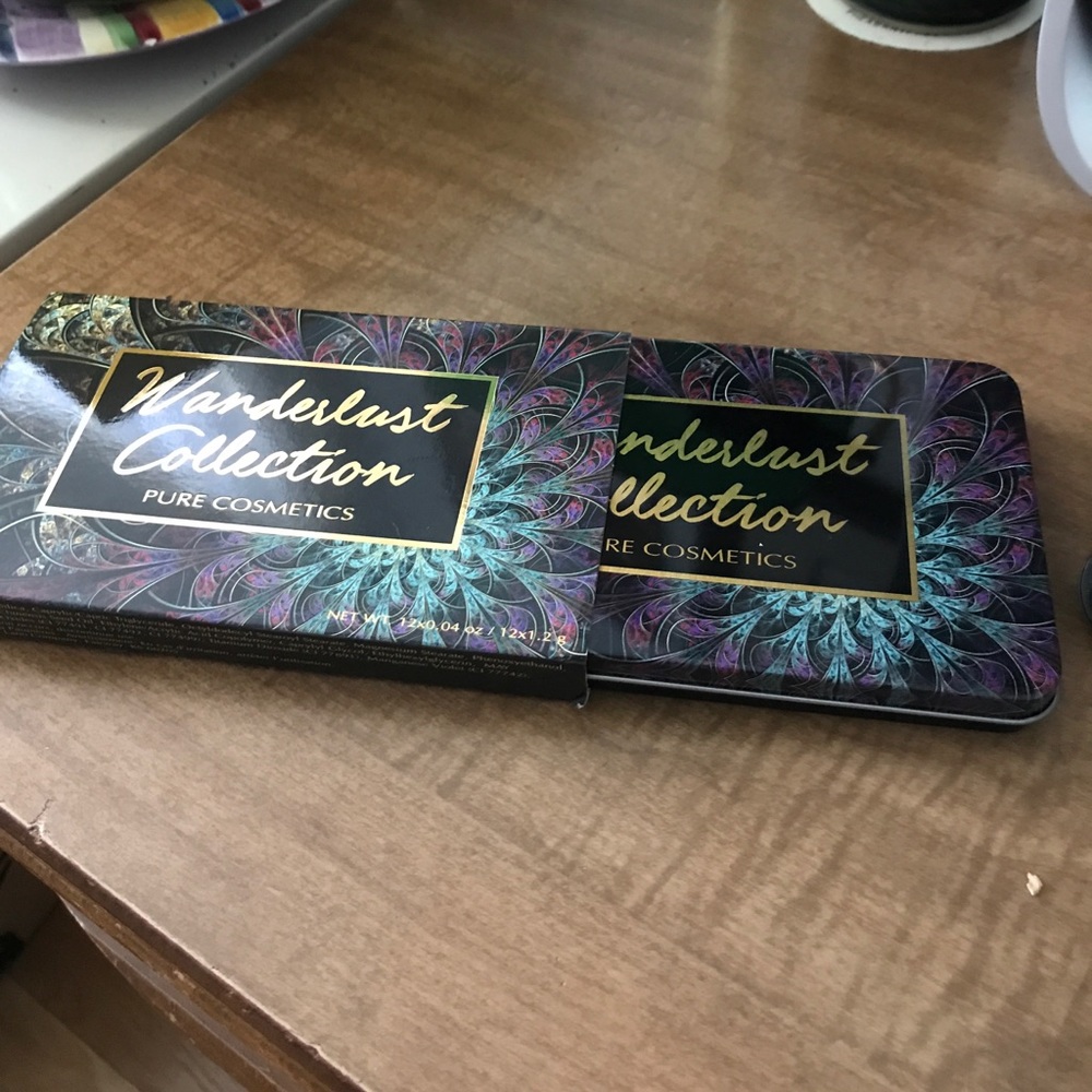 Pure Cosmetics pallet