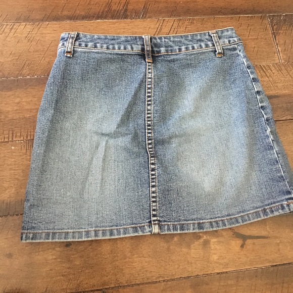 Denim skirt - Picture 2 of 2