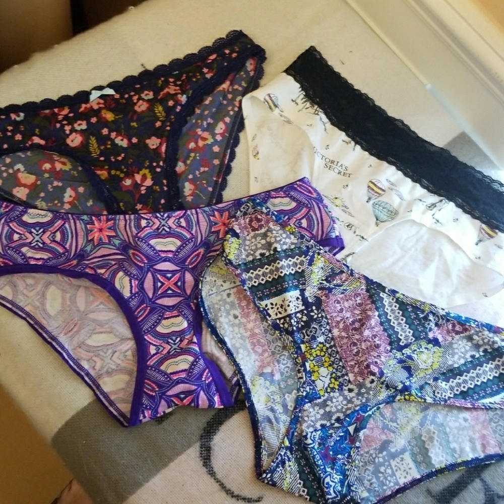 4 Victoria's secret small panties