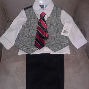 Great guy 18m Christmas suit set vest tie nwt new