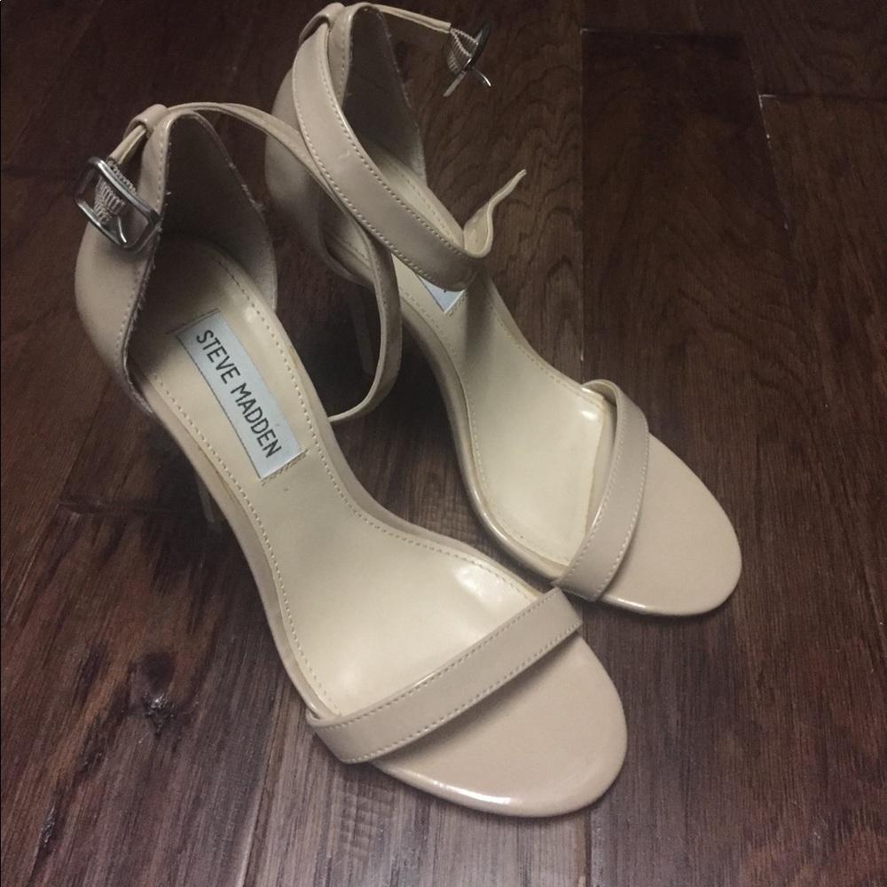 Steve Madden heels. Nude/blush, size 7