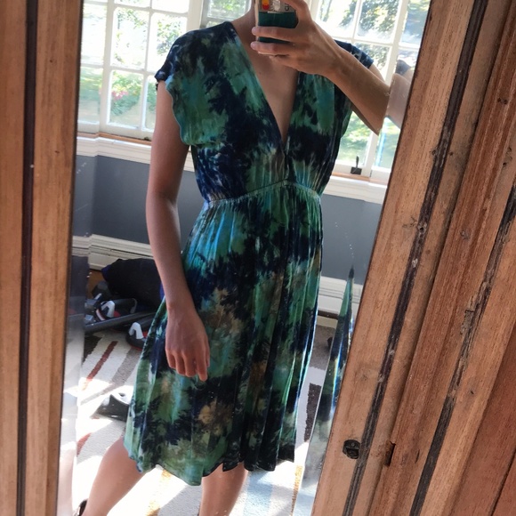 Agabhumi Tie Dye Dress - Picture 2 of 2