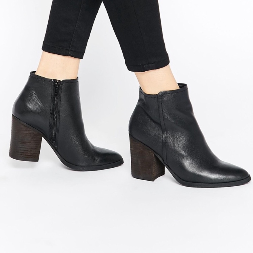 Steve Madden Sterre Heeled Ankle Boot