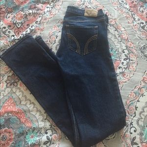 Hollister Dark wash jeans