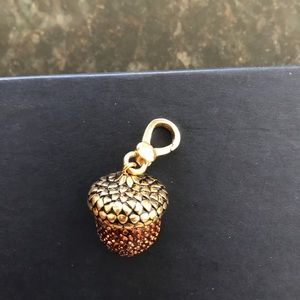 Private listing for @juicegrl