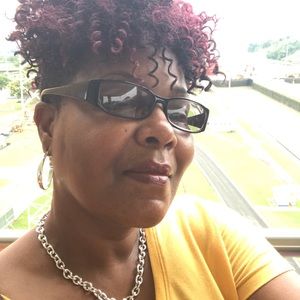 Meet your Posher, Pamela