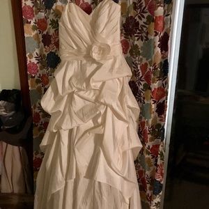 NWT David's Bridal Wedding Dress