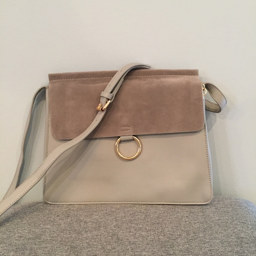 Shoulder Bag in Motty Grey
