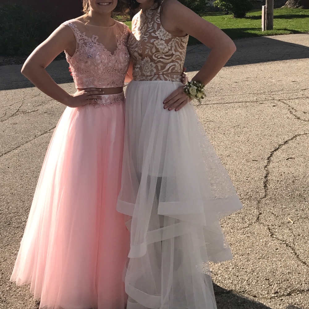 White and Gold two piece prom dress - Picture 4 of 4