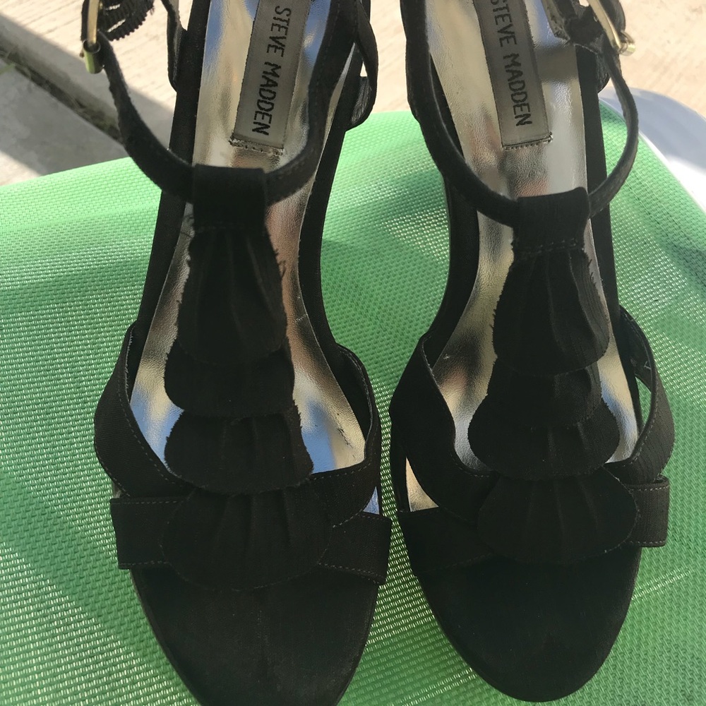 Steve Madden Brown Pumps