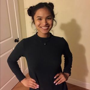 Meet your Posher, Alyssa