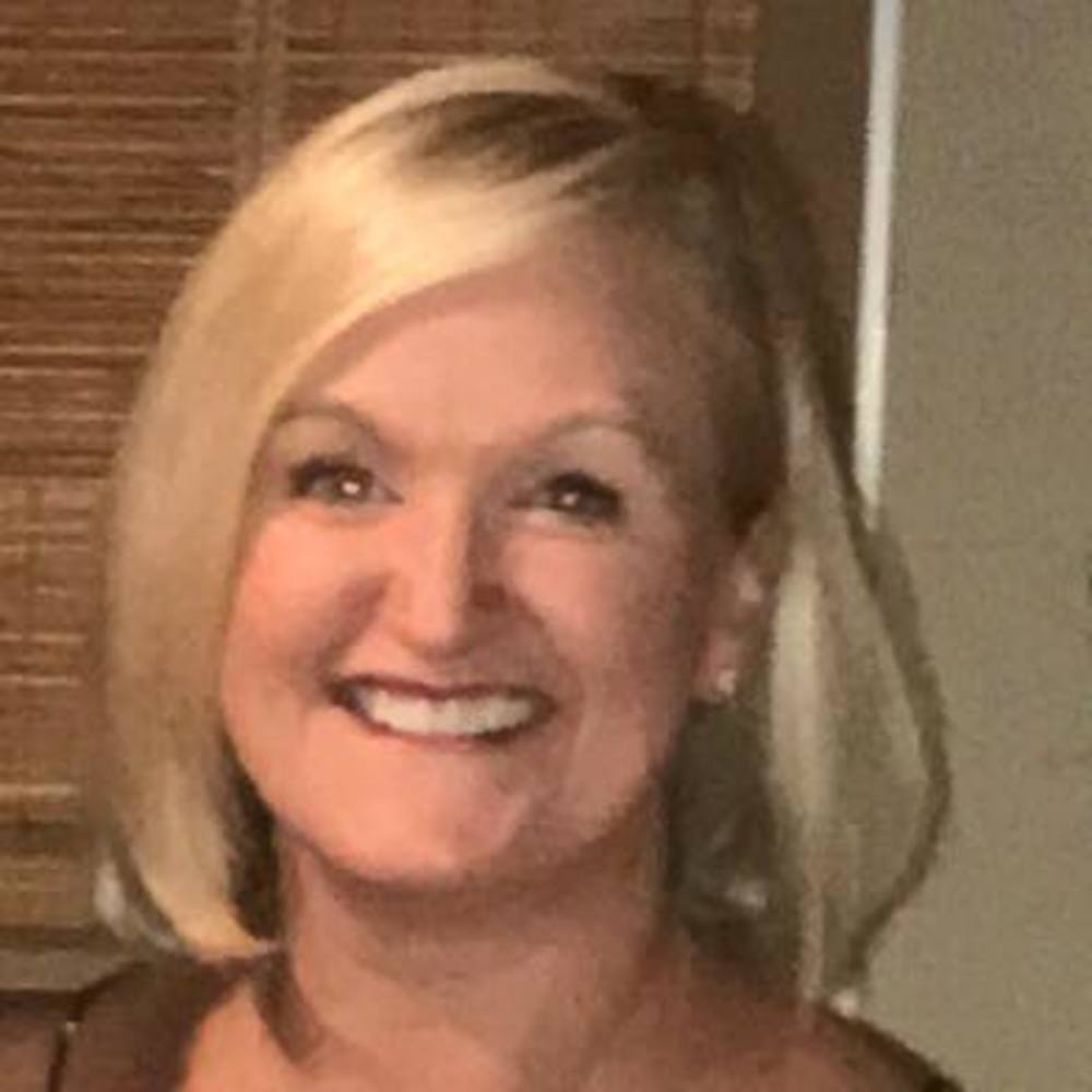 Meet your Posher, Elaine