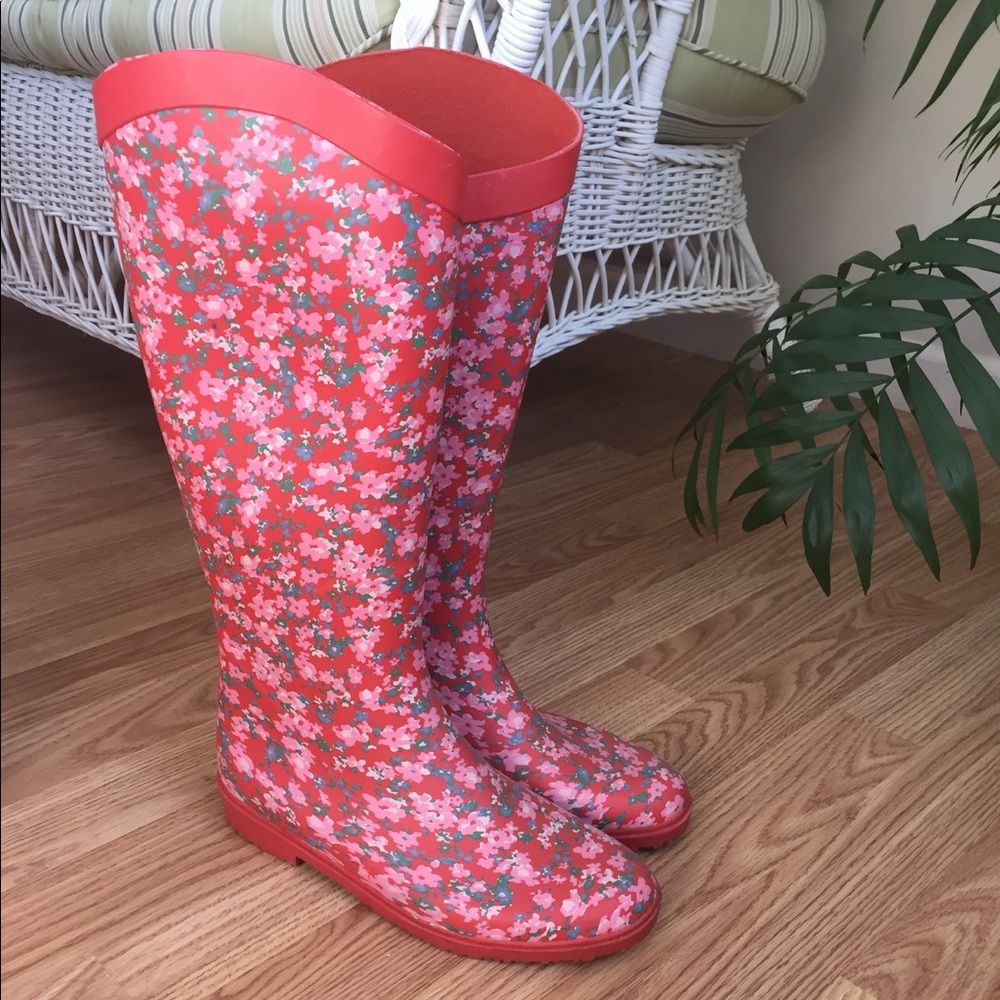 Rain boots