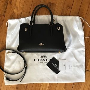 ❌SOLD❌Coach 28" Brooklyn carryall bag